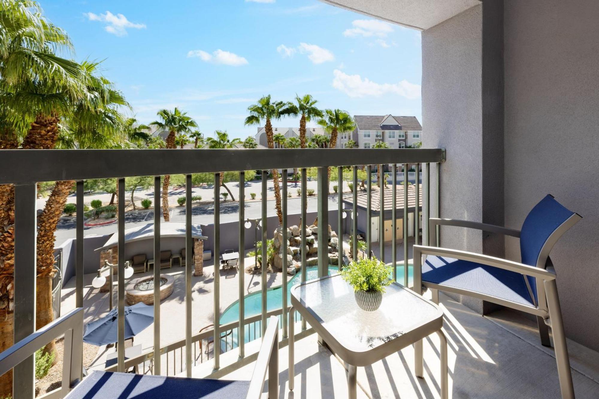 Courtyard By Marriott Las Vegas Stadium Area 外观 照片