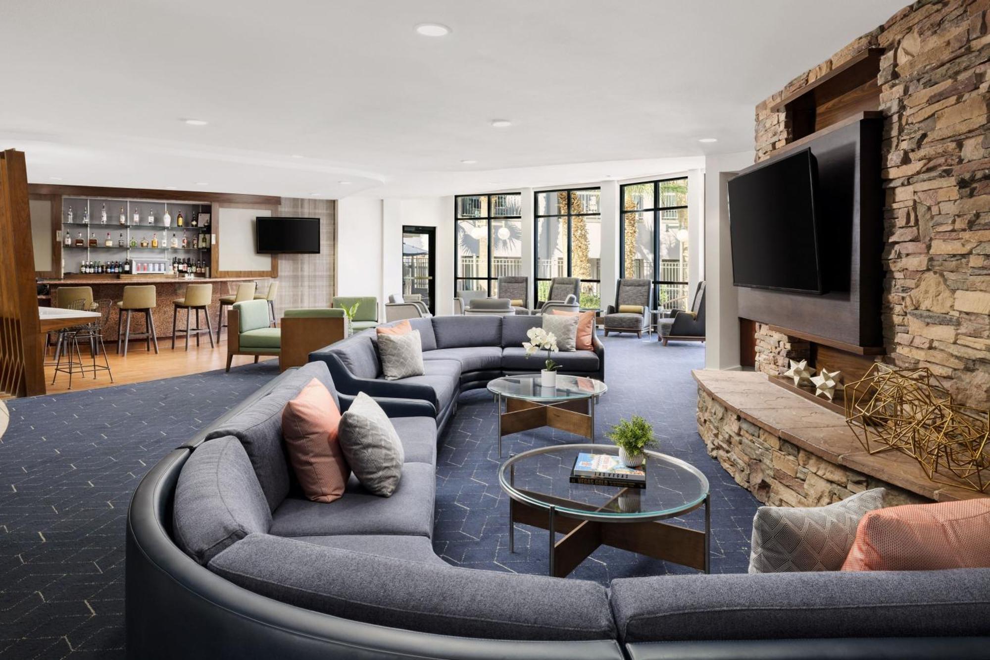 Courtyard By Marriott Las Vegas Stadium Area 外观 照片