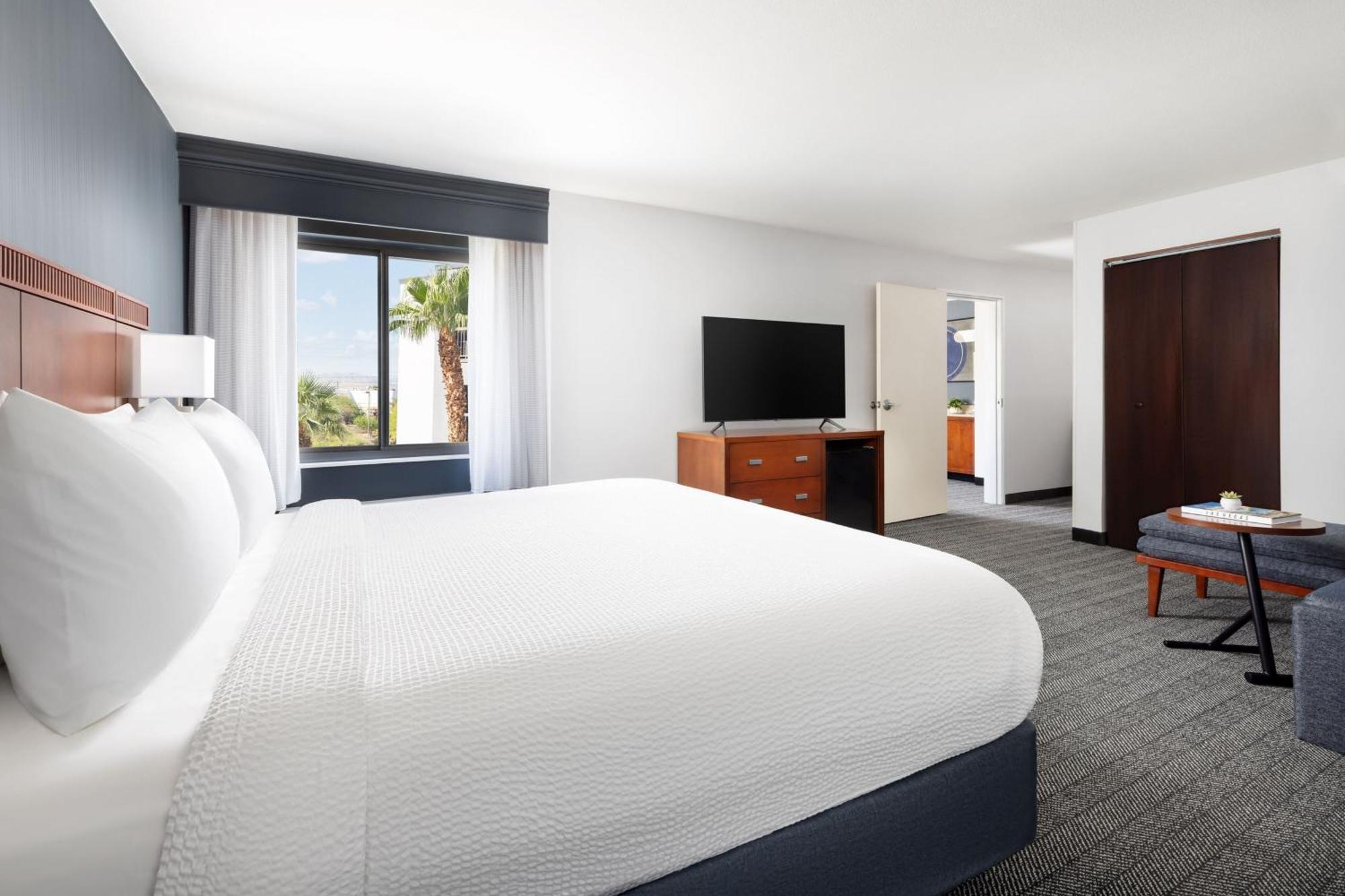 Courtyard By Marriott Las Vegas Stadium Area 外观 照片